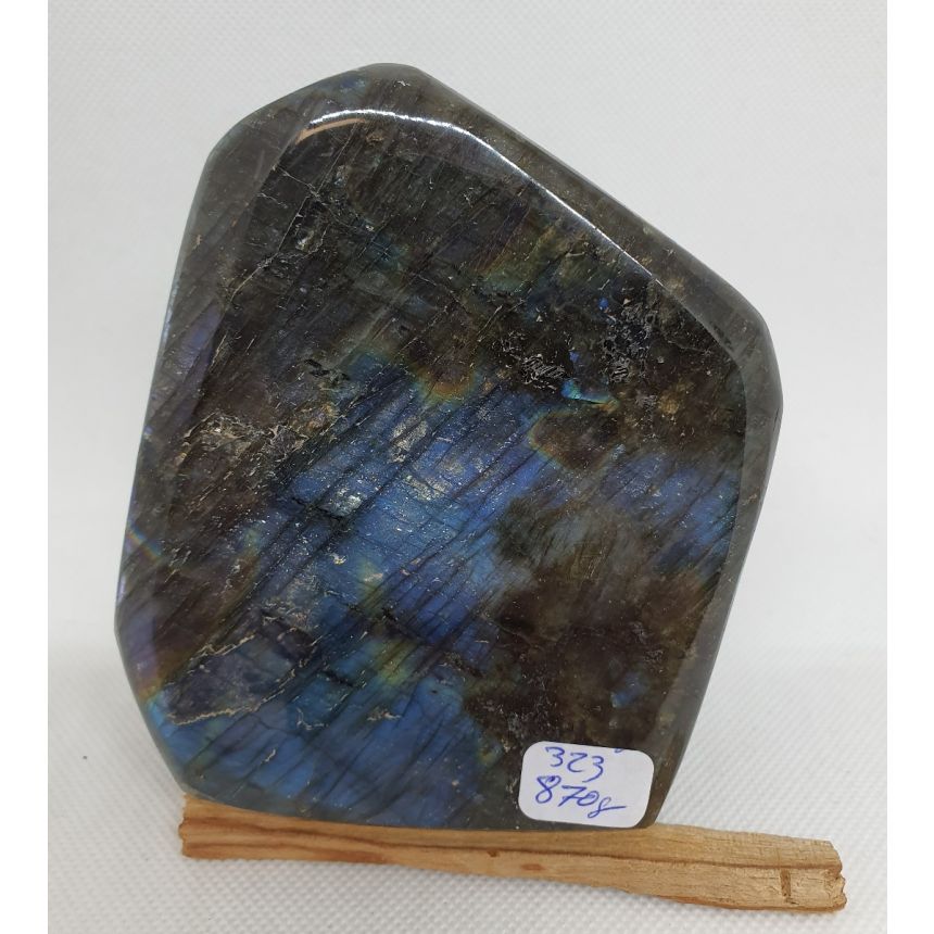 Labradorite 323 - 870g